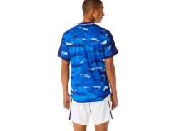 ASICS MEN MATCH GRAPHIC SHORT SLEEVE TOP-Men Pickleball|Tennis