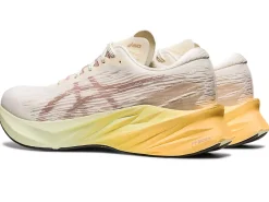 ASICS NOVABLAST 3-Men Semi-Annual Sale|Running Shoes